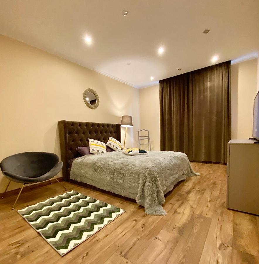 Deluxe Old Ungvar Apartments Eksteriør bilde